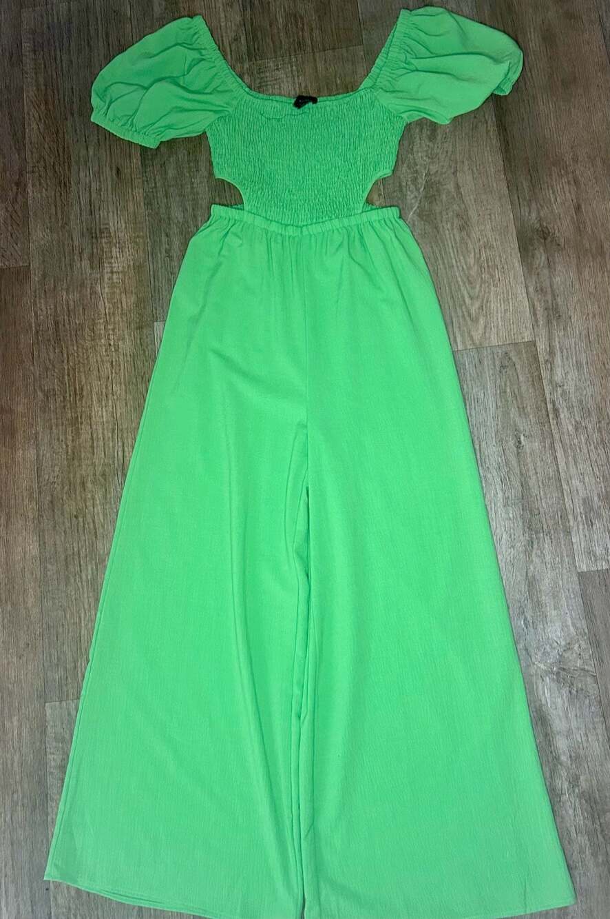 Lumière Women's Green Smocked Off-Shoulder Cut-Out Wide-Leg Jumpsuit